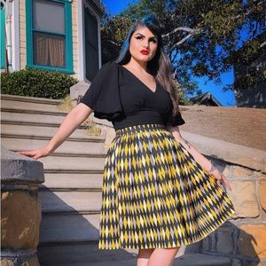 Pinup girl couture yellow argyle skirt size 4x